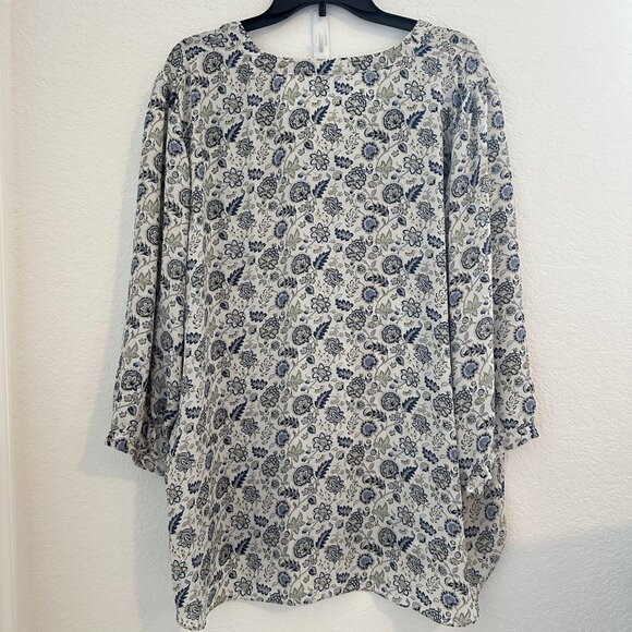 Rose + Olive Shirt Womens 3XL White Blue Floral Boho Blouse Lightweight Tunic - Picture 5 of 9